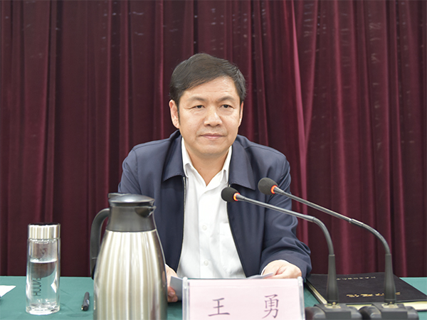 wangyong28745181.jpg